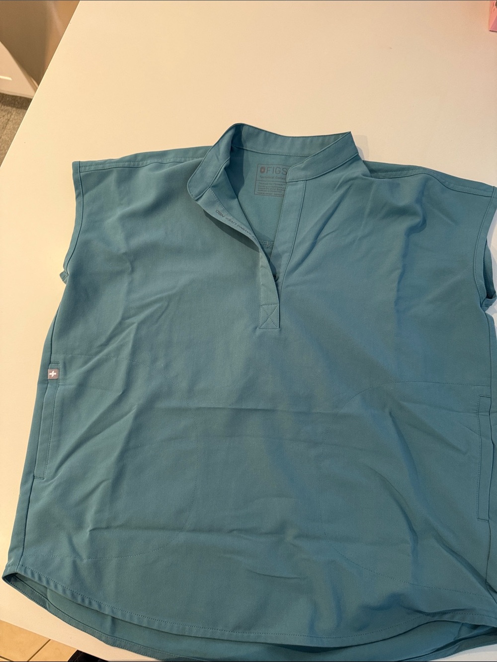 FIGS Rafaela Scrub Top in Hydrogreen